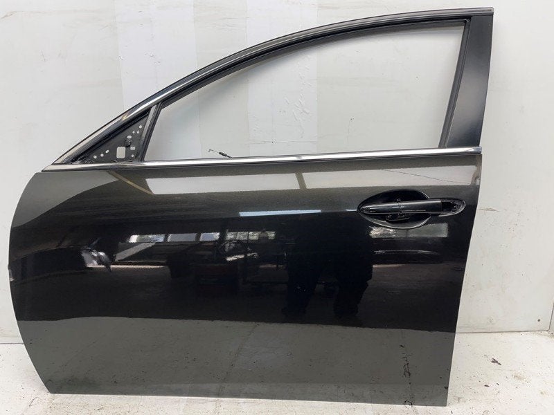 PORTIER LINKS VOOR Mazda 6 (GH12 / GHA2) (01-2007/07-2013), Hitdorfer Straße 73
51371  Leverkusen, DE, Gebruikt, Deur, Voor