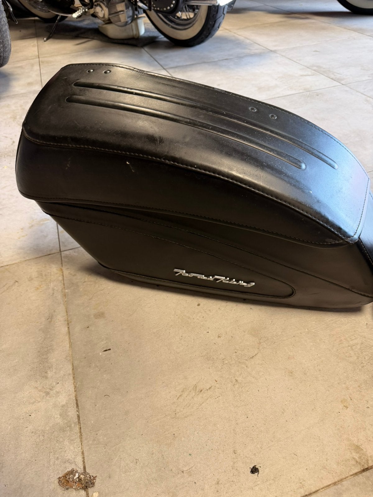 Sacoche latérale harley road king 2005, Ophalen, Gebruikt