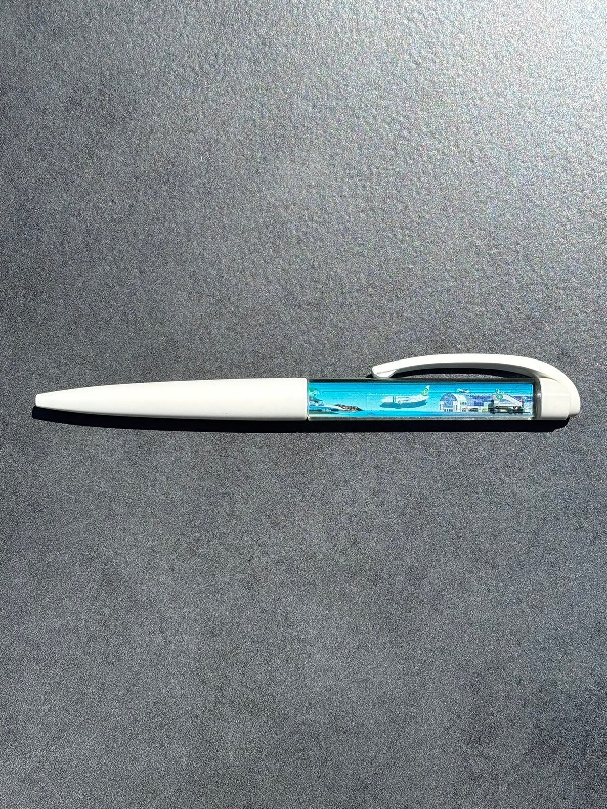 Transavia pen met bewegend vliegtuig, Verzamelen, Pennenverzamelingen, Ophalen of Verzenden, Nieuw, Balpen, Overige merken