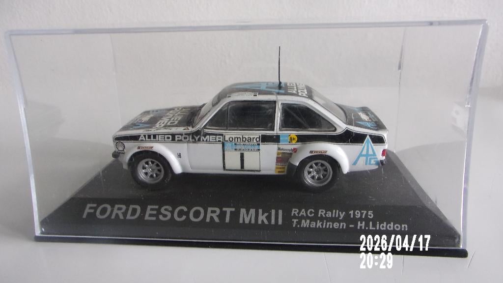 FORD ESCORT MK2 RS.MAKINEN RAC 75.IXO 1/43 IMPEC,VITRINE, Enlèvement ou Envoi, Comme neuf, Voiture, Autres marques