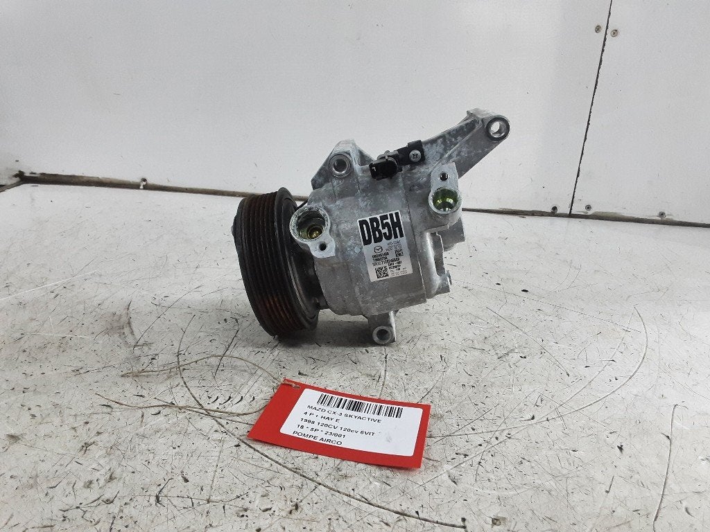 COMPRESSEUR CLIMATISATION Mazda CX-3 (DJ / DK) (DB5H61450), Mevr. I. Hauben, Mazda, Utilisé, Rue de l'Espoir 34 34
4030  GRIVEGNÉE, BE