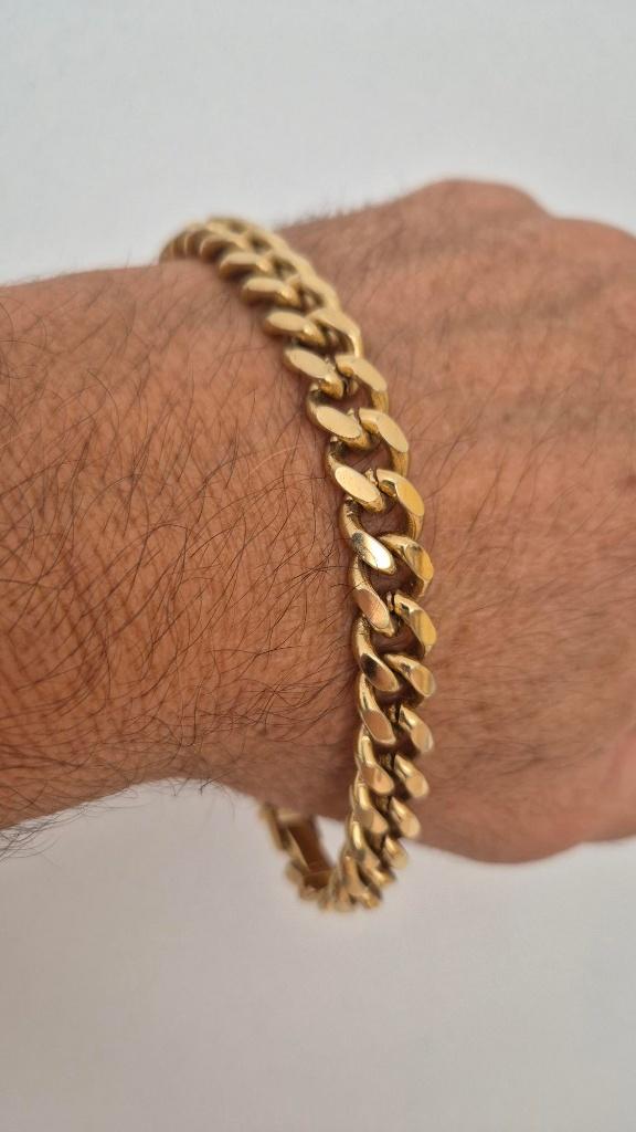 Chique Armband gouden kleur - 38 gram -23,5 cm lang ,lees ->, Handtassen en Accessoires, Armbanden, Ophalen, Nieuw, Goud, Overige materialen