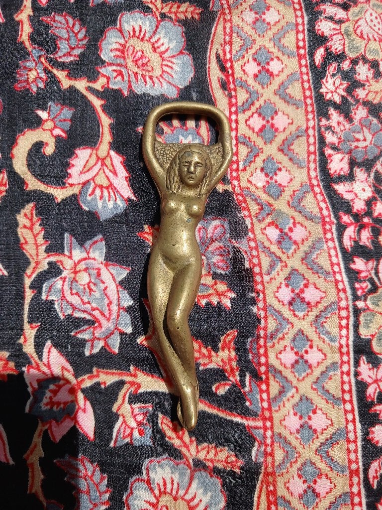 Décapsuleur bronze femme, Antiquités & Art, Enlèvement ou Envoi, Bronze