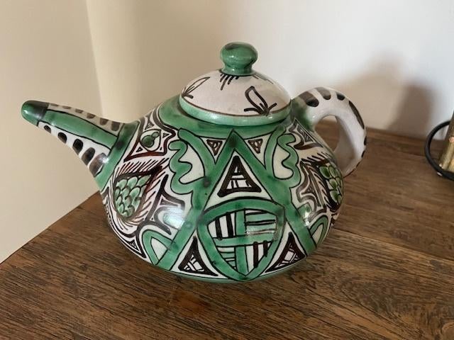 Grote vintage keramische theepot gesigneerd, Antiek en Kunst, Antiek | Keramiek en Aardewerk, Ophalen