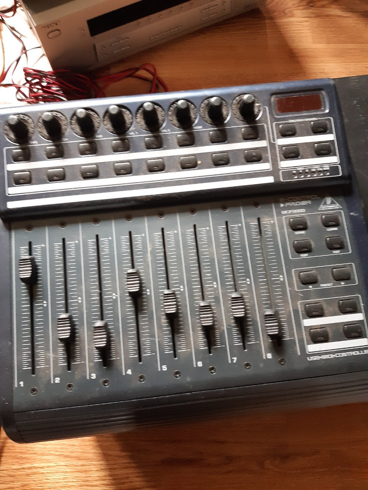 mengpanelen behringer bcd en bcf 2000 zoude moete werke, Ophalen