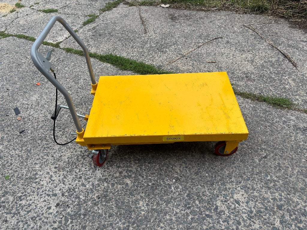 Hydraulische Heftafel verrrijdbaar 500 Kg, Ophalen, Gebruikt