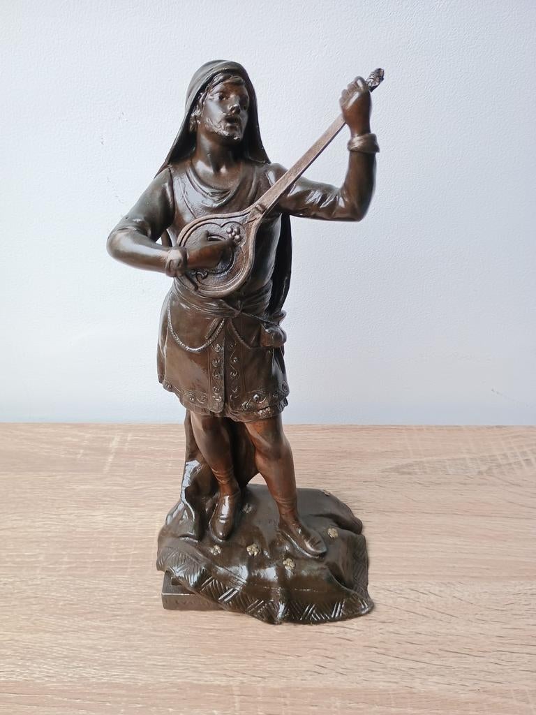 Sculpture en régule le troubadour signée Henri LEVASSEUR, Antiquités & Art, Enlèvement ou Envoi, Art deco, Statue