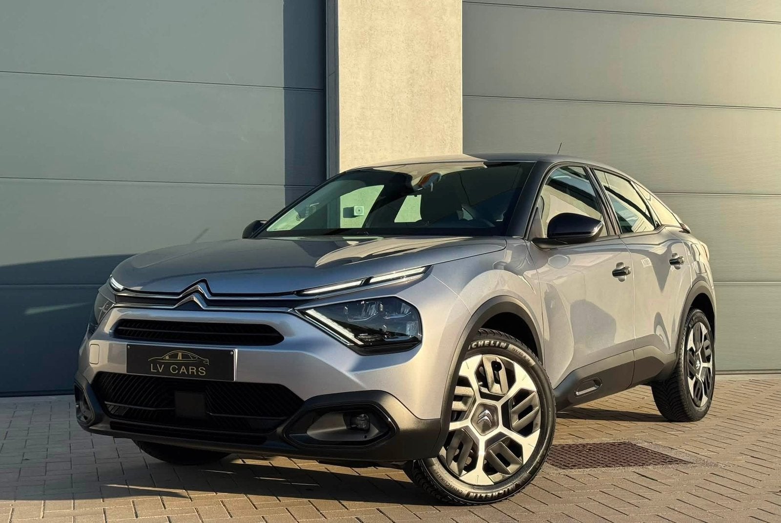 Citroën C4 / benzine / 26.000km / 2023 /, Auto's, Stof, 1199 cc, Bedrijf, 5 deurs