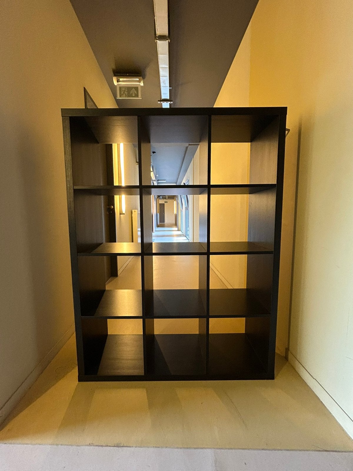 Armoire noire Kallax à 12 compartiments — 112 x 147 cm, Enlèvement, Utilisé