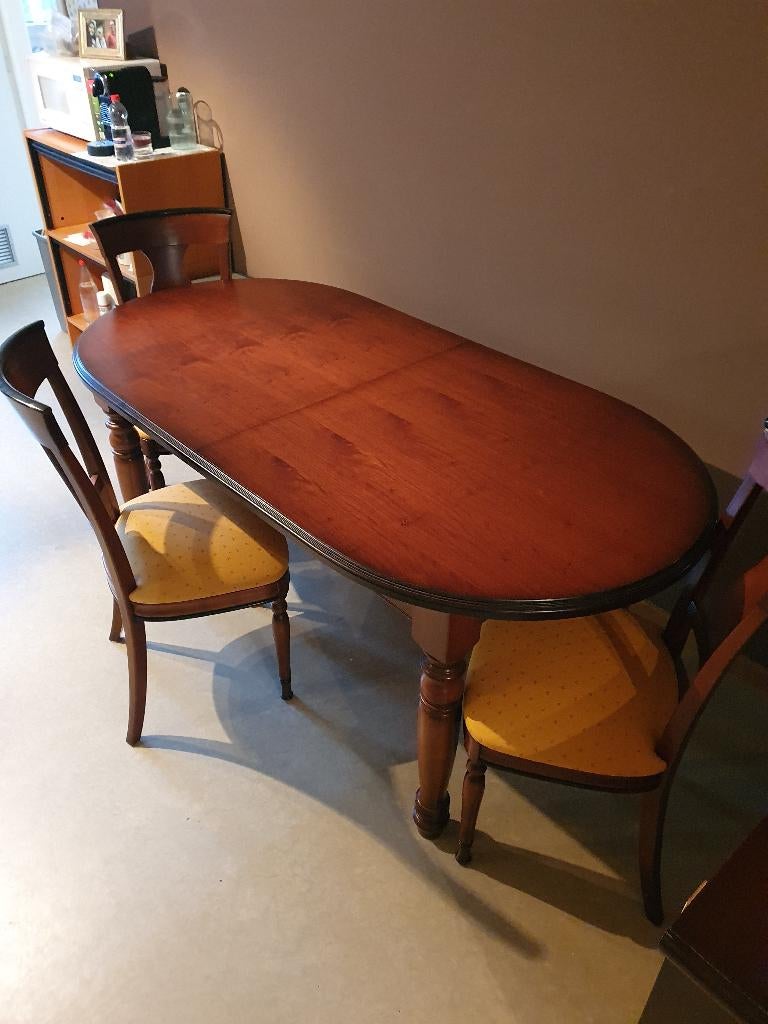 stijlvolle eettafel met stoelen, Enlèvement, Comme neuf, Engels