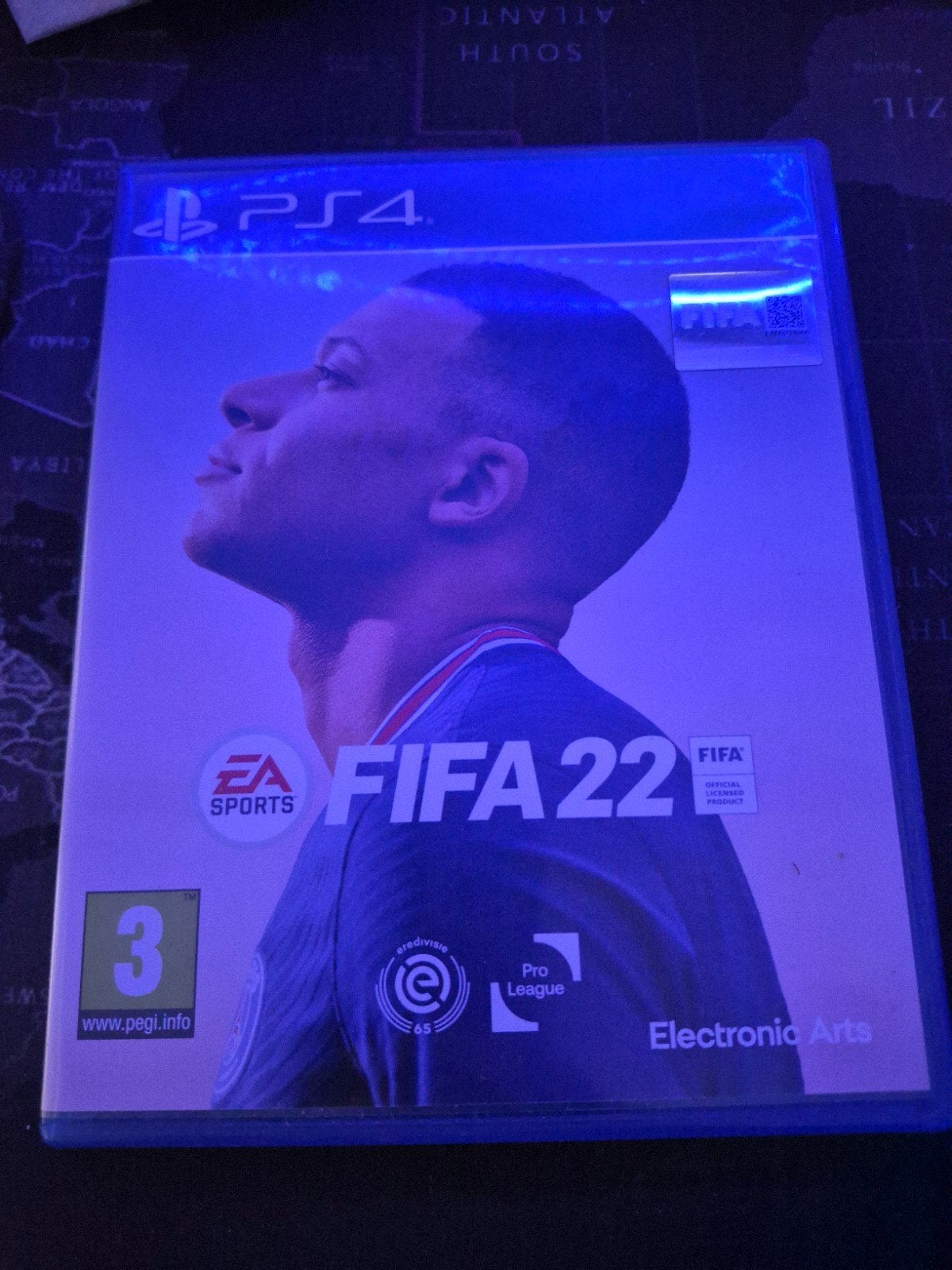 FIFA 22 paar keer gebruikt, Games en Spelcomputers, Games | Sony PlayStation 4, Ophalen of Verzenden, Sport, Vanaf 3 jaar, Online