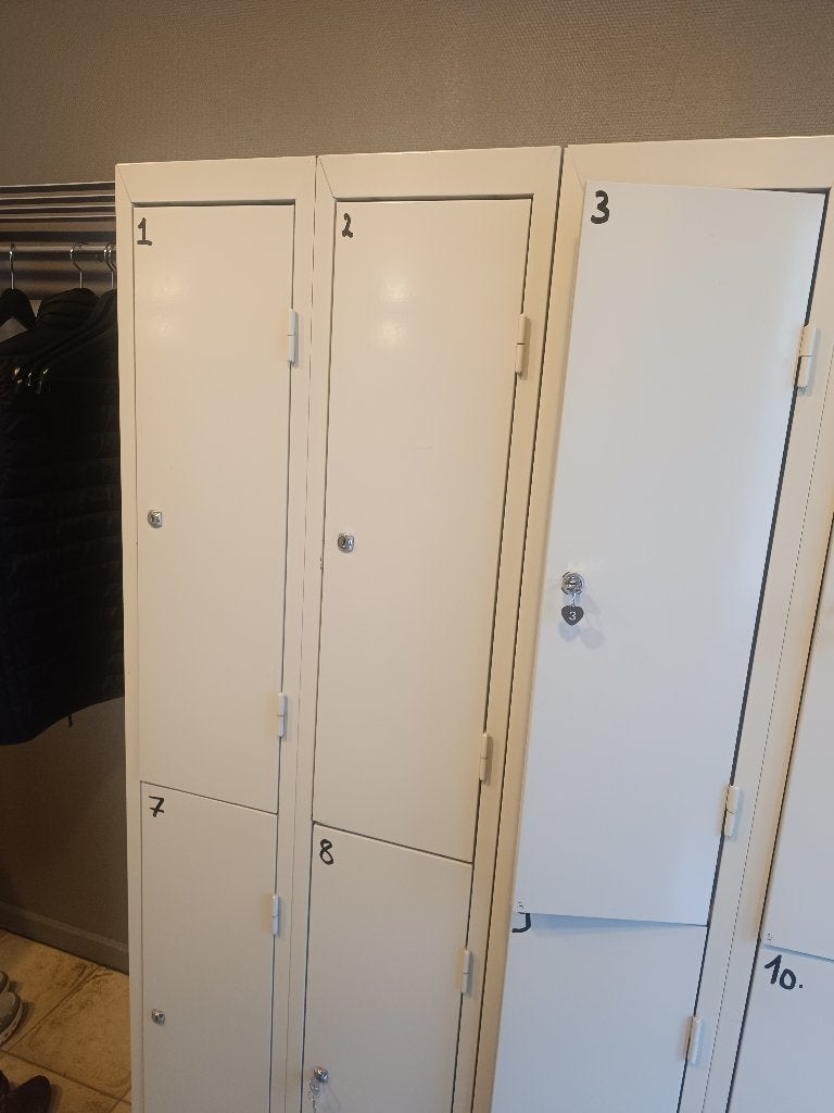 Lockers, Ophalen, Gebruikt, Modern