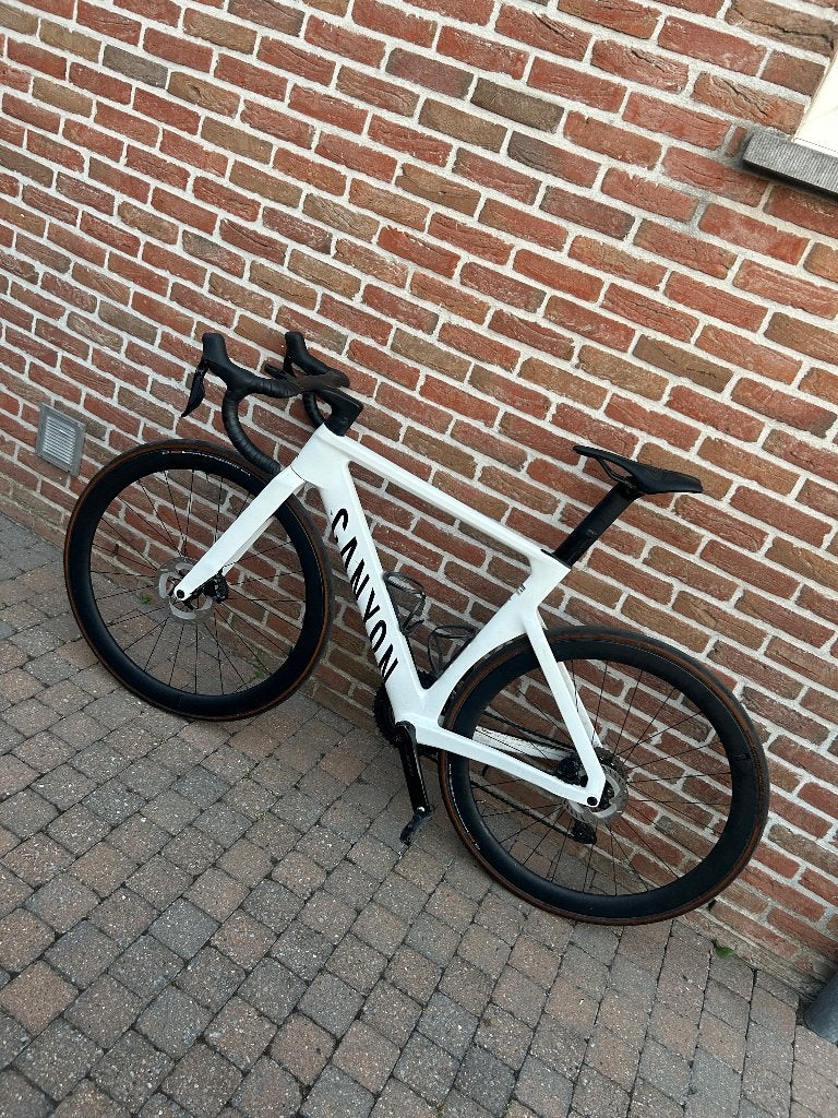 Canyon Aeroad CF SLX 7 Di2 (Maat S) - Crystal White + Extra, Vélos & Vélomoteurs, Vélos | Vélos de course, Utilisé, Autres marques