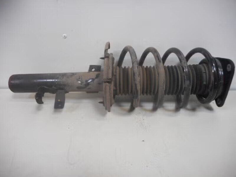 VEERPOOT RECHTS VOOR Ford C-Max (DXA) (bv61-18045-lab), Enlèvement ou Envoi, Henry-Ford-Straße 1 50735 Köln, DE, Ford-Werke GmbH