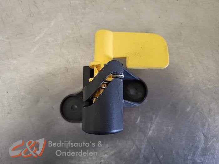 Slotmechaniek Achterklep van een Renault Trafic, Gebruikt, -, Renault, -