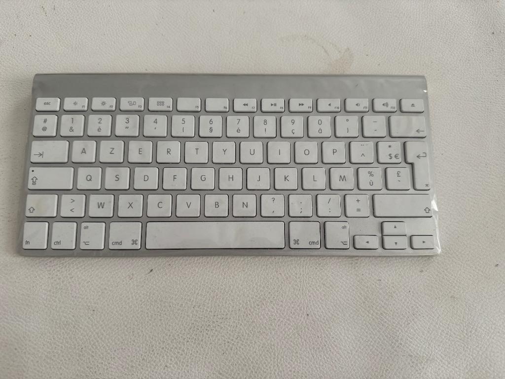 Clavier Apple AZERTY neuf, Neuf, Enlèvement ou Envoi, Azerty, Apple