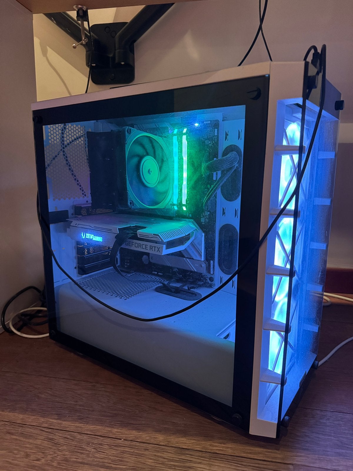 PC de jeu avec Rtx 3060..., Informatique & Logiciels, Ordinateurs de bureau, Avec moniteur, 4 Ghz ou plus, Enlèvement, Utilisé