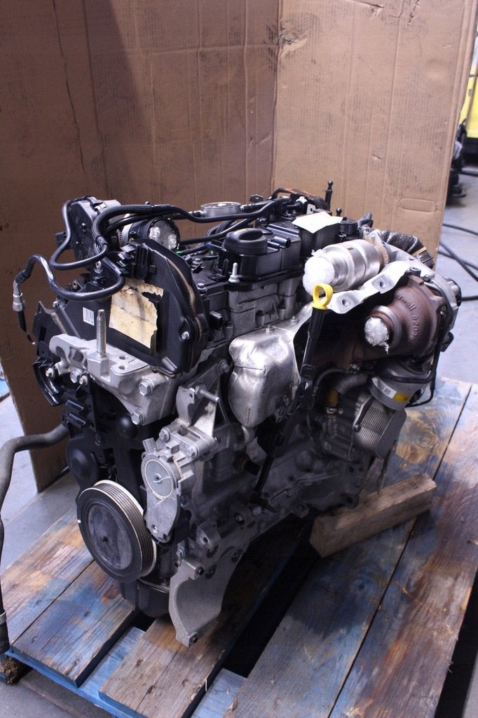 Moteur XWDB Nu FORD FOCUS, Autos : Pièces & Accessoires, Envoi, Utilisé, Daihatsu