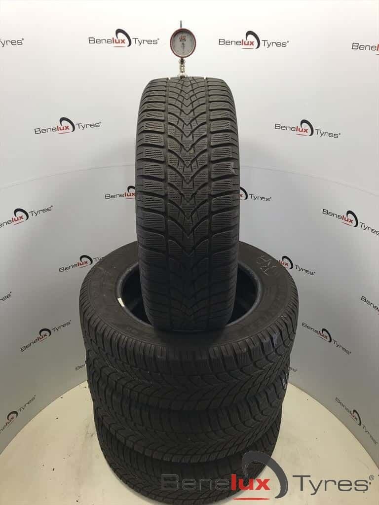 winter 205/60R16 92H DunlopSP Sport 4D 205/60 R16 205/60/16, Auto-onderdelen, Ophalen, Gebruikt, -, Band(en)