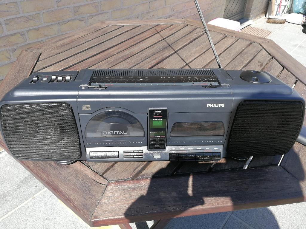 Radio-cassettespeler-CD speler Philips AZ 8102, Enlèvement, Utilisé, Radio