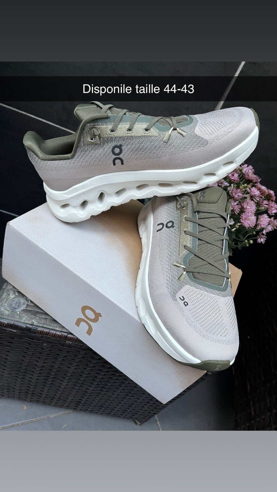 Chaussure on, Enlèvement ou Envoi, Neuf