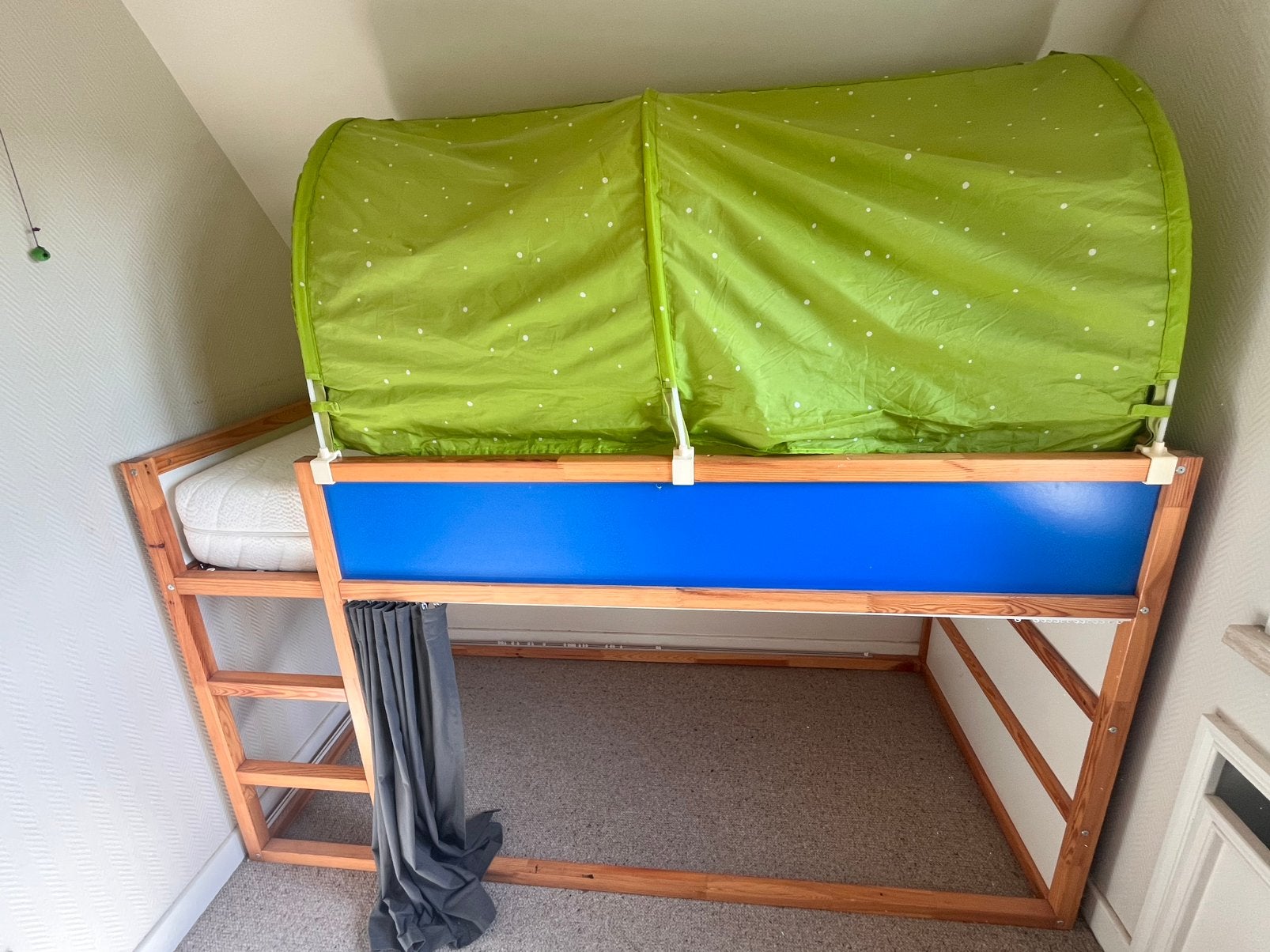 Halfhoogslaper kinderbed KURA (Ikea), Kinderen en Baby's, Ophalen, Gebruikt, Halfhoogslaper