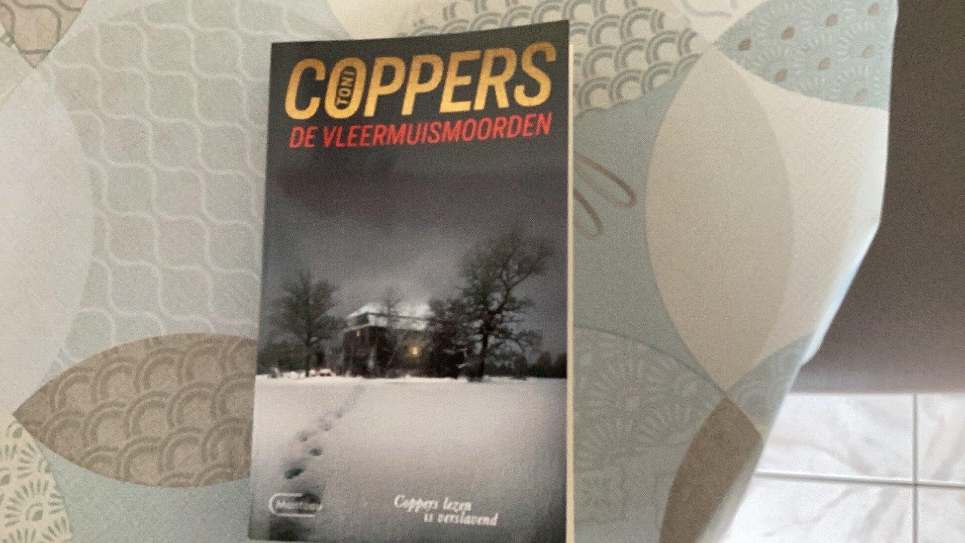 Toni Coppers, Enlèvement, Comme neuf