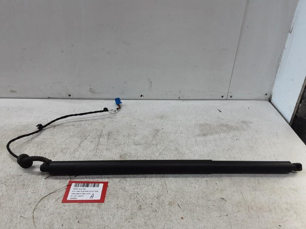 GASDRUKVEER Mercedes-Benz GLE (V167) (A1678901000), Gebruikt, Mercedes-Benz, Mevr. I. Hauben, Rue de l'Espoir 34 34
4030  GRIVEGNÉE, BE