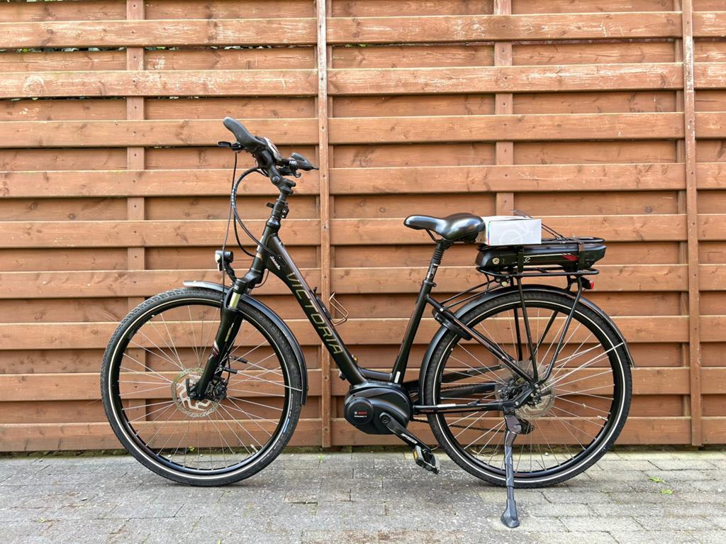 Elektrische fiets middenmotor Bosch, Fietsen en Brommers, Ophalen, Zo goed als nieuw