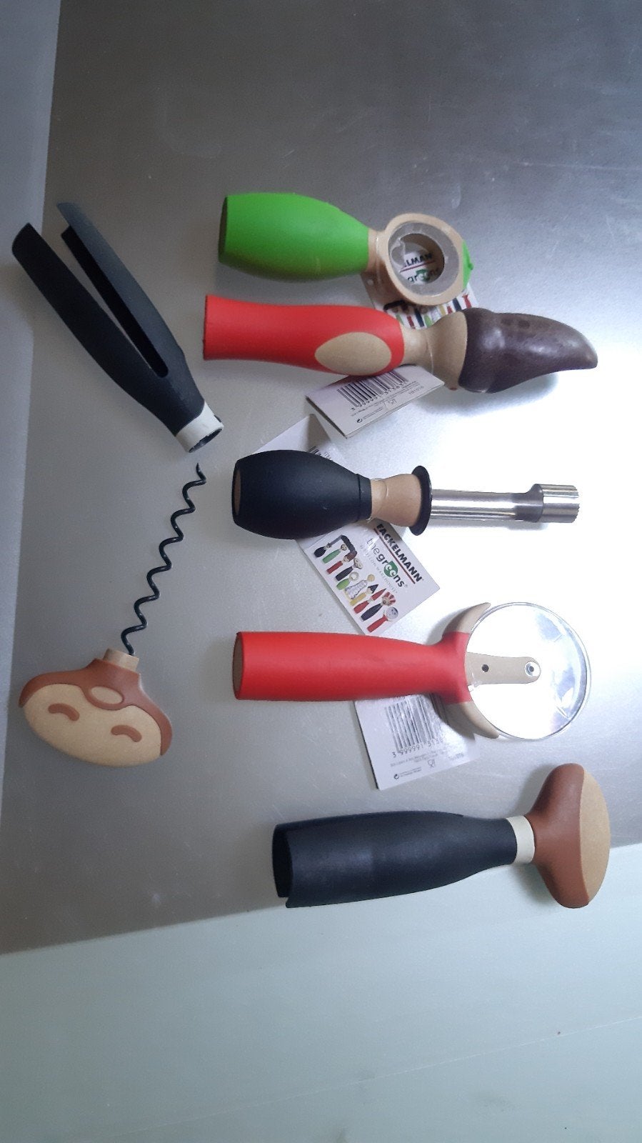 Coupe-pizza Fackelmann, 6 accessoires, perceuse à pommes, Enlèvement ou Envoi, Neuf, Synthétique, Couverts individuels