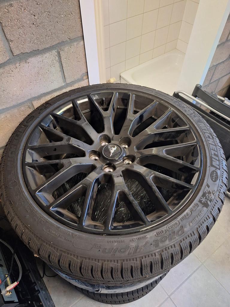 4 banden+velg Ford Mustang V8 Michelin Pilot Alpine, Ophalen, Band(en)