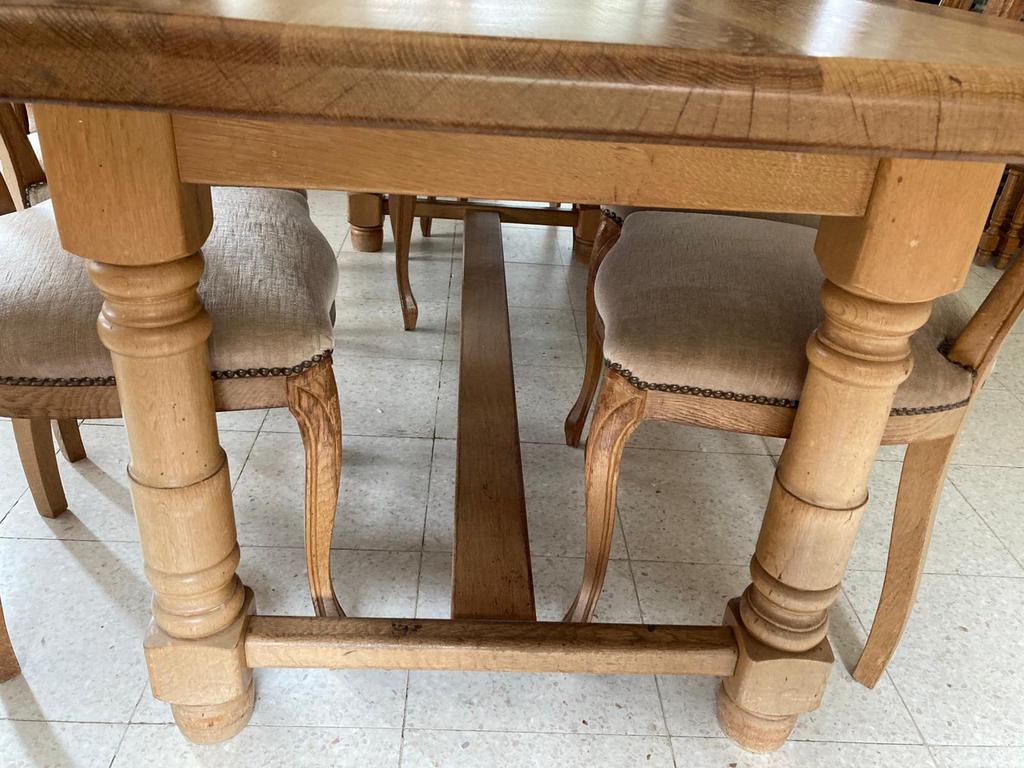 Eiken eettafel met 8 bijpassende stoelen, Huis en Inrichting, Ophalen, Gebruikt