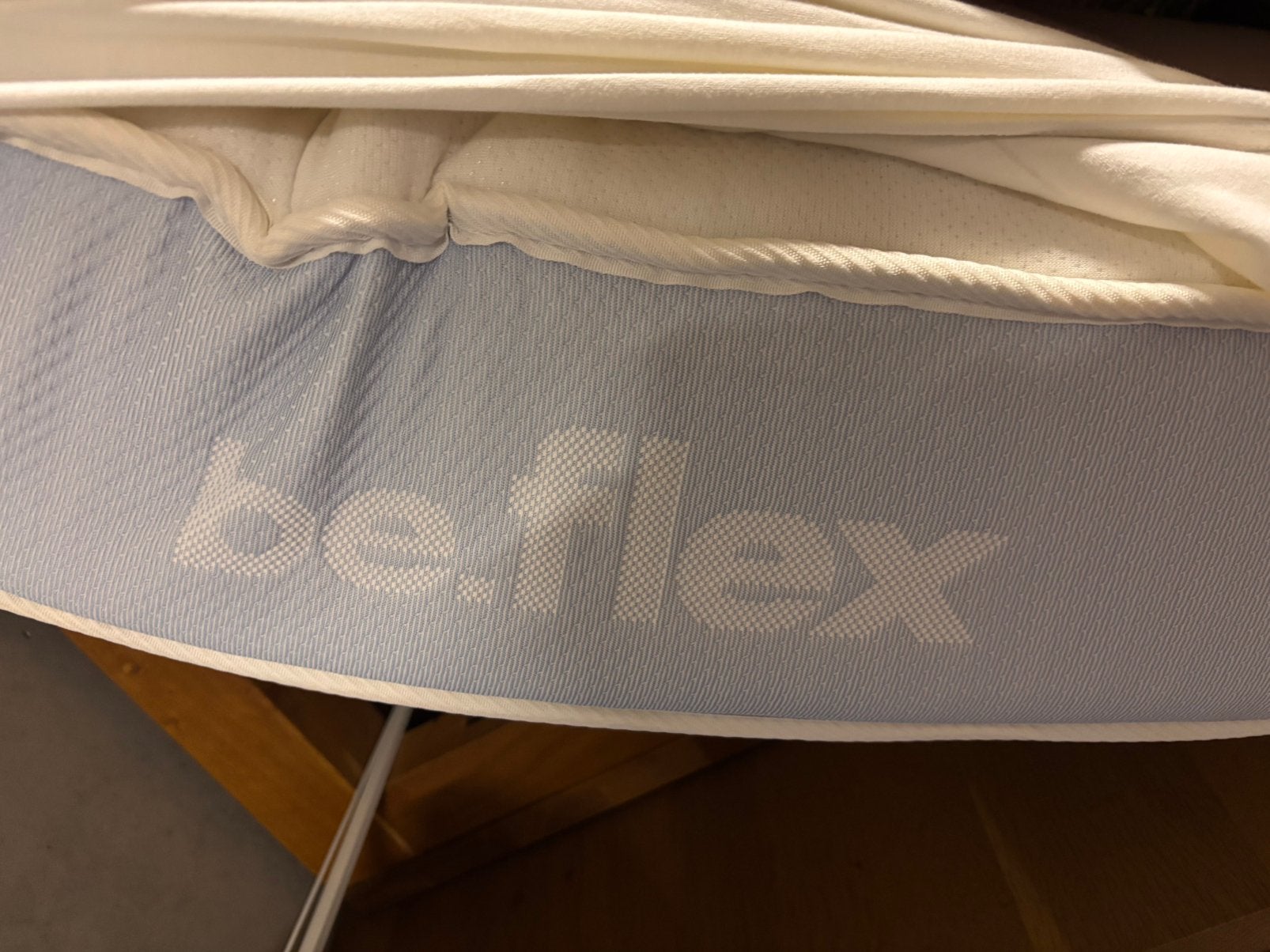 Matras, Huis en Inrichting, Slaapkamer | Matrassen en Bedbodems, Ophalen, Zo goed als nieuw, Overige maten, Matras