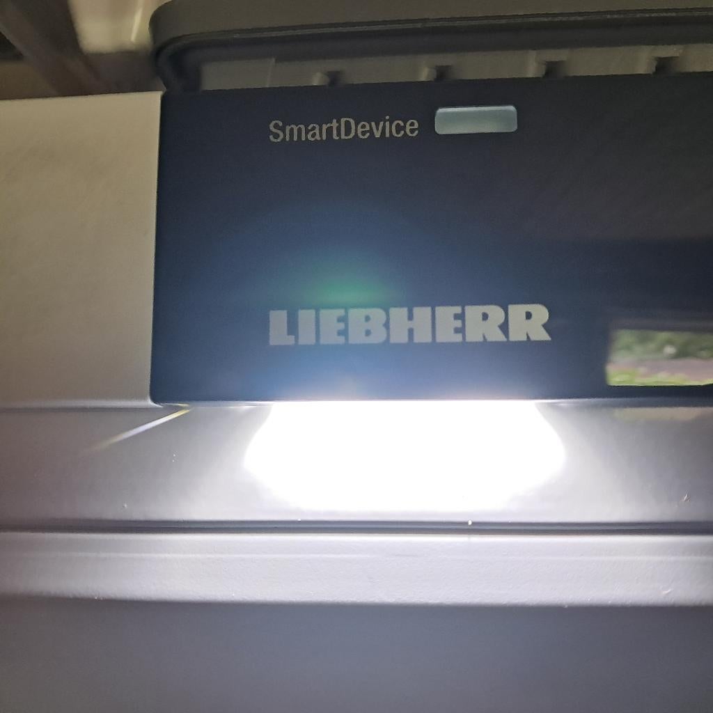 diepvriezer, Elektronische apparatuur, 160 cm of meer, Zo goed als nieuw, Energieklasse A of zuiniger, Vrijstaand
