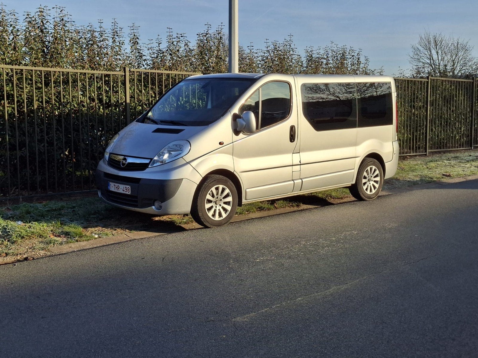 Opel Vivaro 2.5 CDTI – Automaat – Dubbele cabine – Lichte vr, Autos, Achat, Automatique, Particulier, Jantes en alliage léger