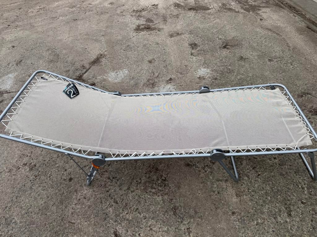 Lafuma kampeerbed, Jardin & Terrasse, Chaises longues, Enlèvement ou Envoi, Comme neuf