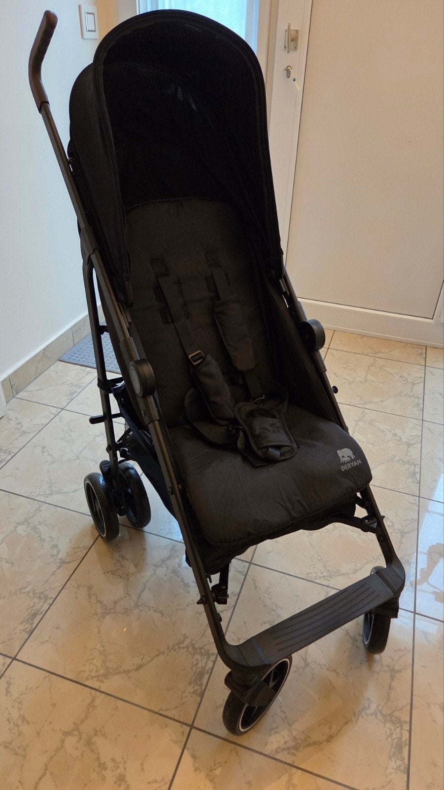 Nieuwe Deryan Bobbie reisbuggy zwart, Kinderen en Baby's, Buggy's, Ophalen of Verzenden