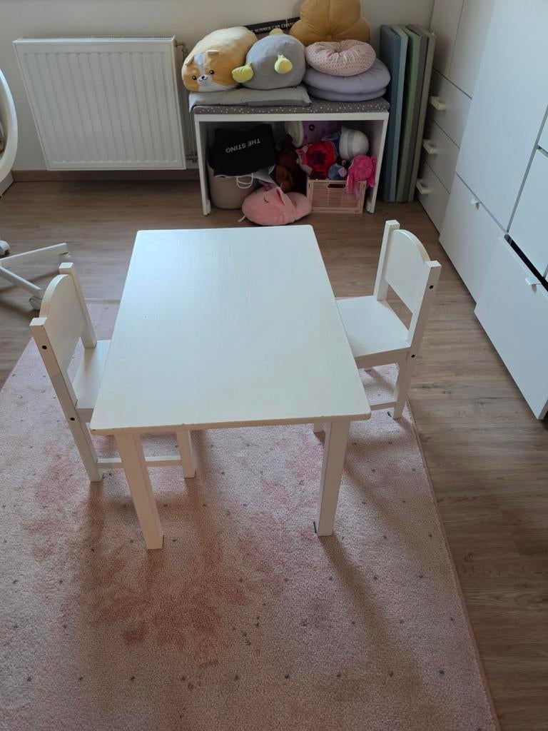 Kindertafeltje en 2 stoelen, Kinderen en Baby's, Ophalen, Stoel(en)