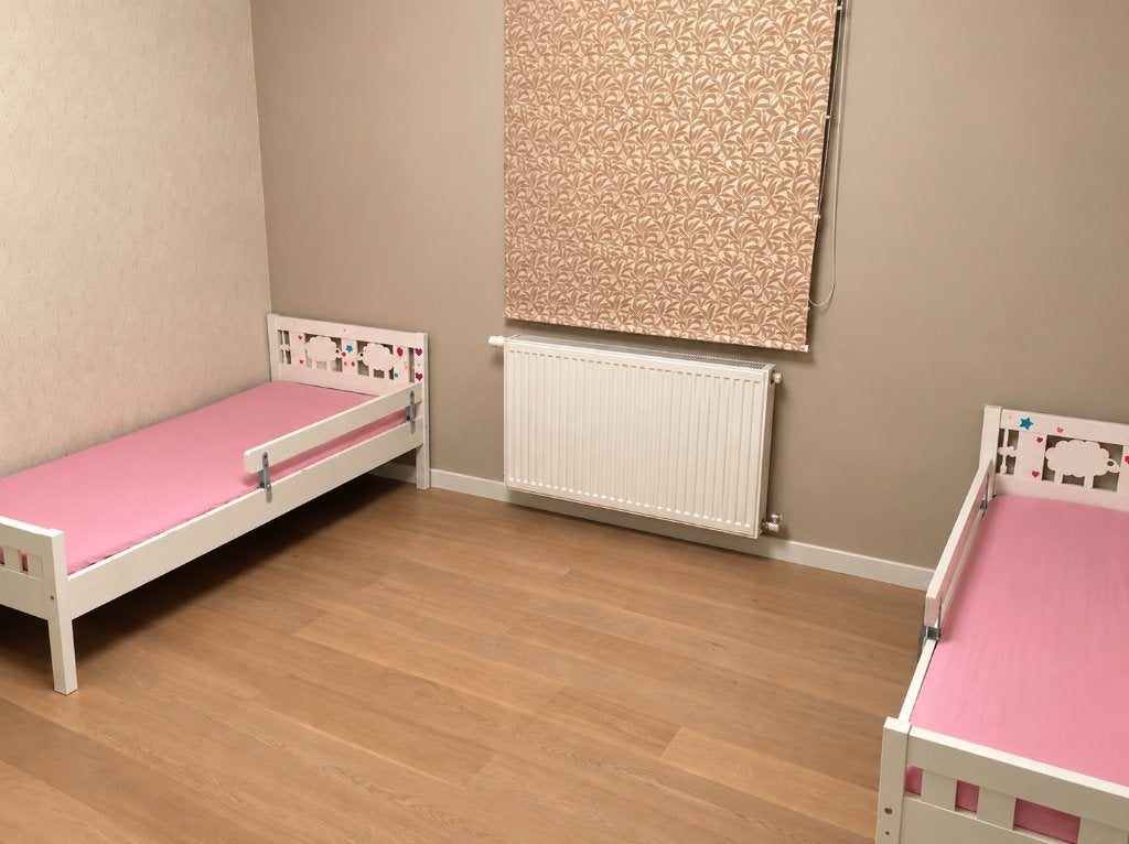 2 IKEA KRITTER kinderbedden (prijs per complete set), Huis en Inrichting, Ophalen, Gebruikt, 190 cm of minder, Hout