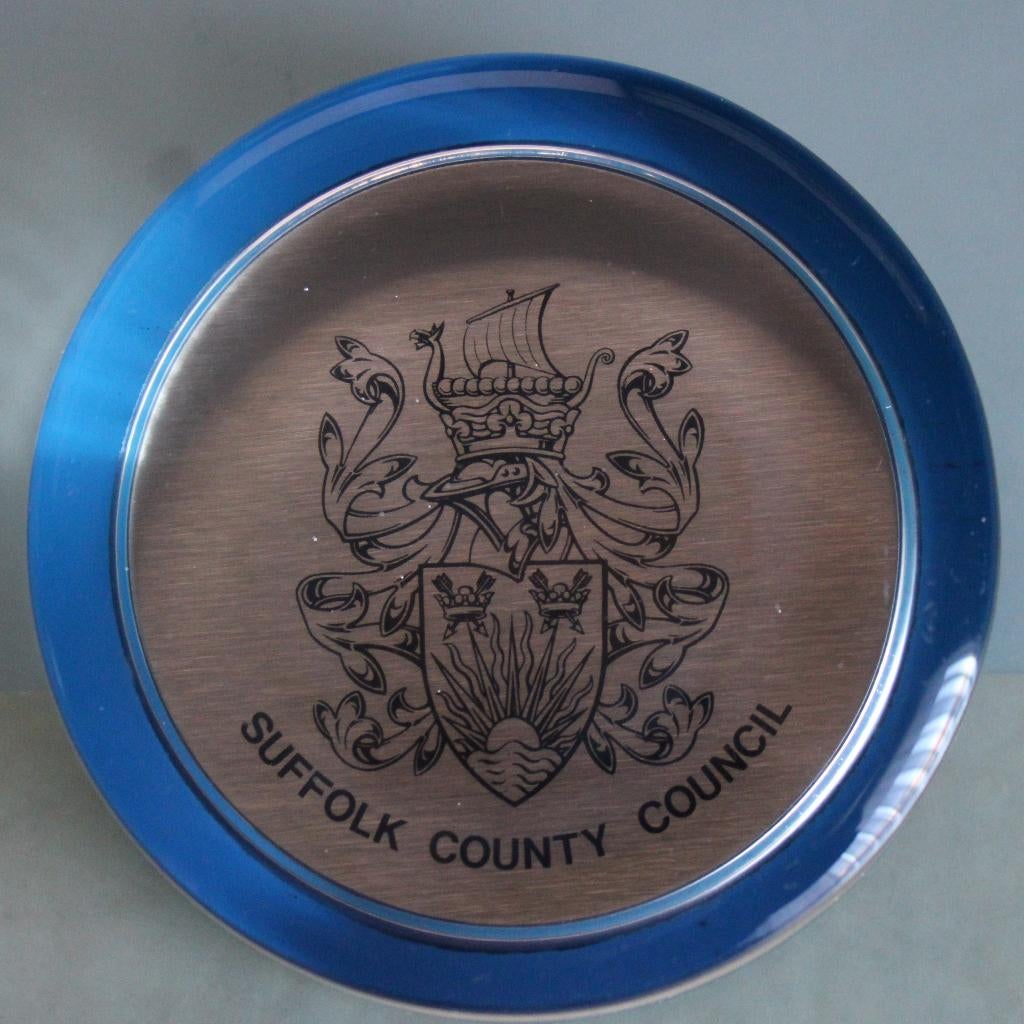 Presse-papiers - Suffolk County Council UK, Enlèvement ou Envoi