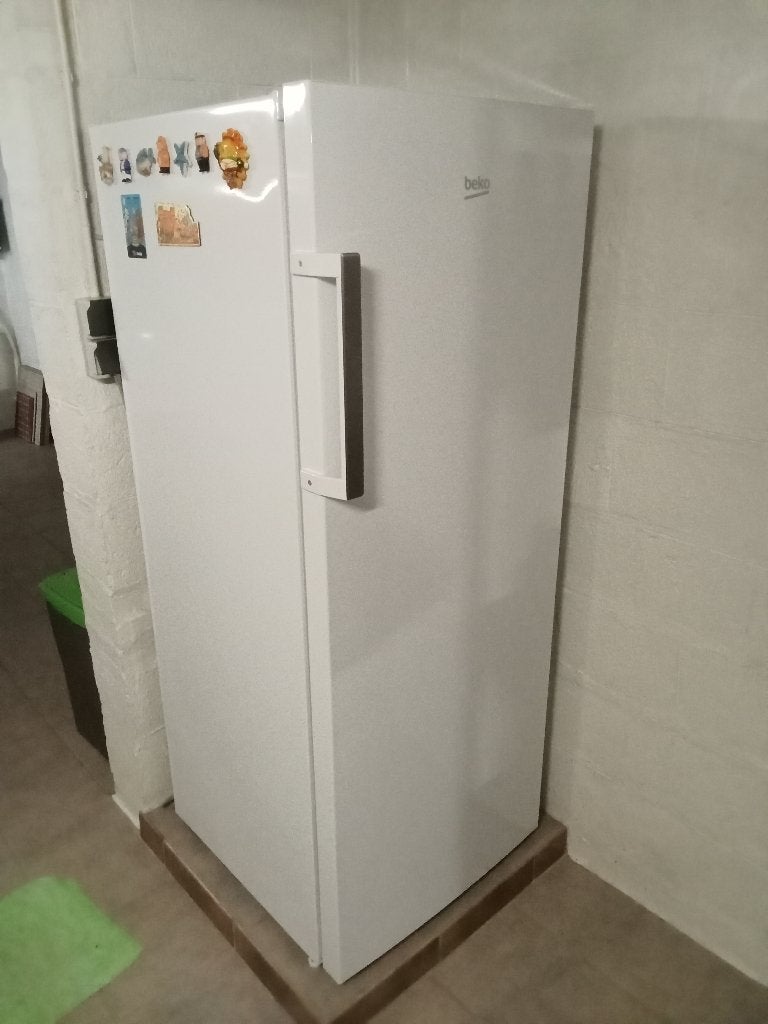 Congélateur BEKO NO frost, Electroménager, Congélateur, Comme neuf, À Poser, 60 à 90 cm