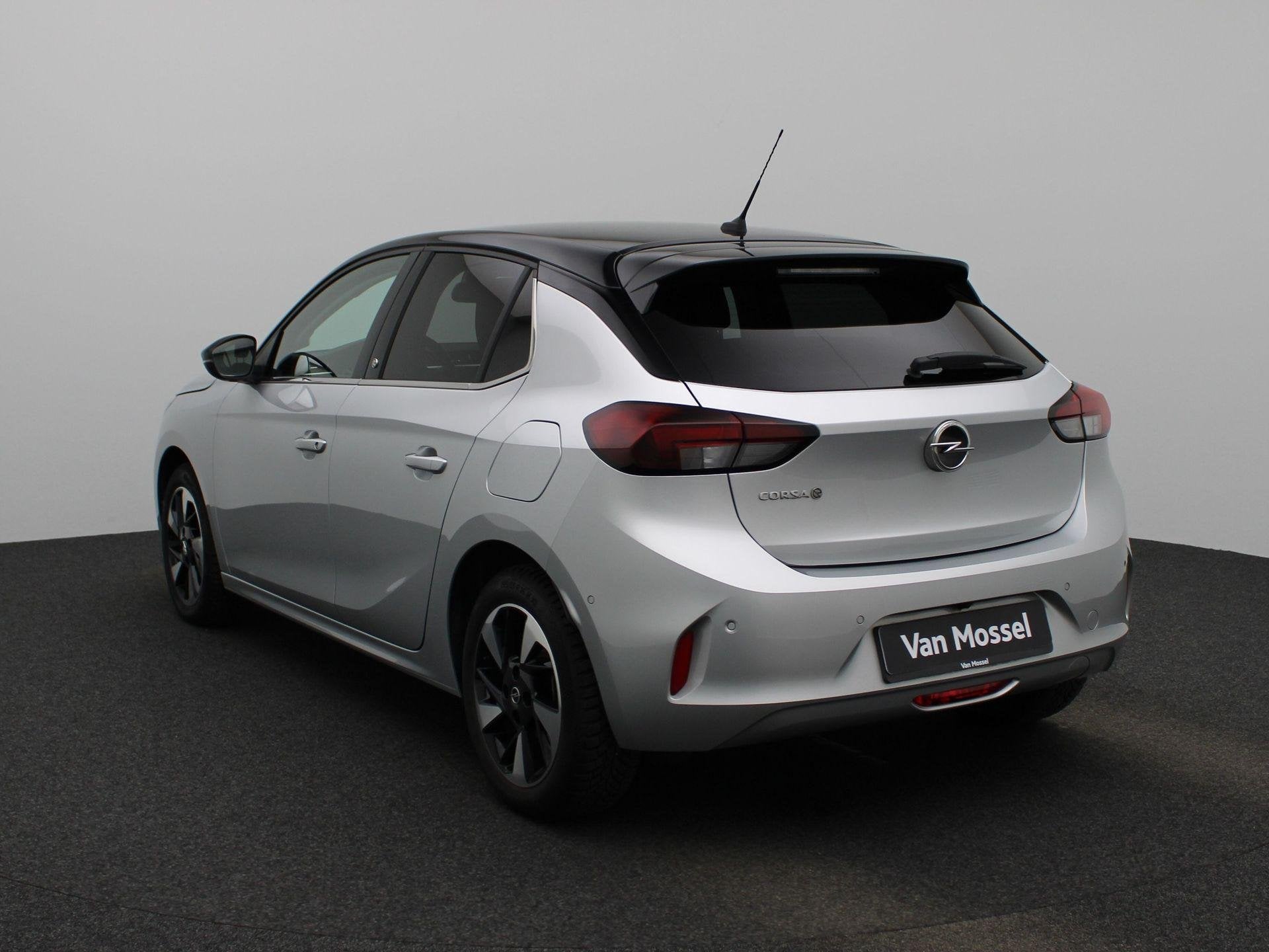 Opel CORSA-E Elegance 50 kWh (automatique), Argent ou Gris, Entreprise, 136 ch, 5 portes