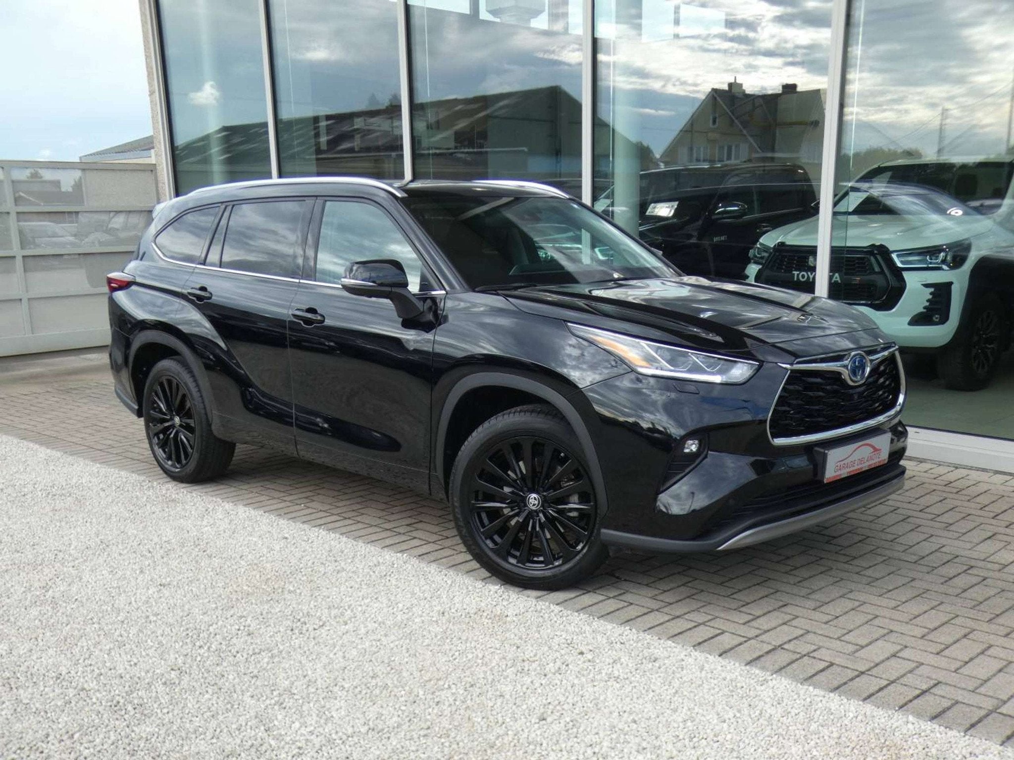 Toyota highlander Hybrid AWD Premium Plus 7PL +PANO/OPEN DAK, Autos, Cuir, Achat, 2487 cm³, Entreprise