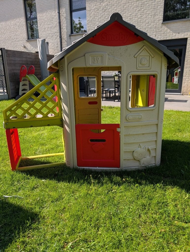 SMOBY speelhuisje, Kinderen en Baby's, Speelgoed | Buiten | Speelhuisjes, Gebruikt, Kunststof, Ophalen