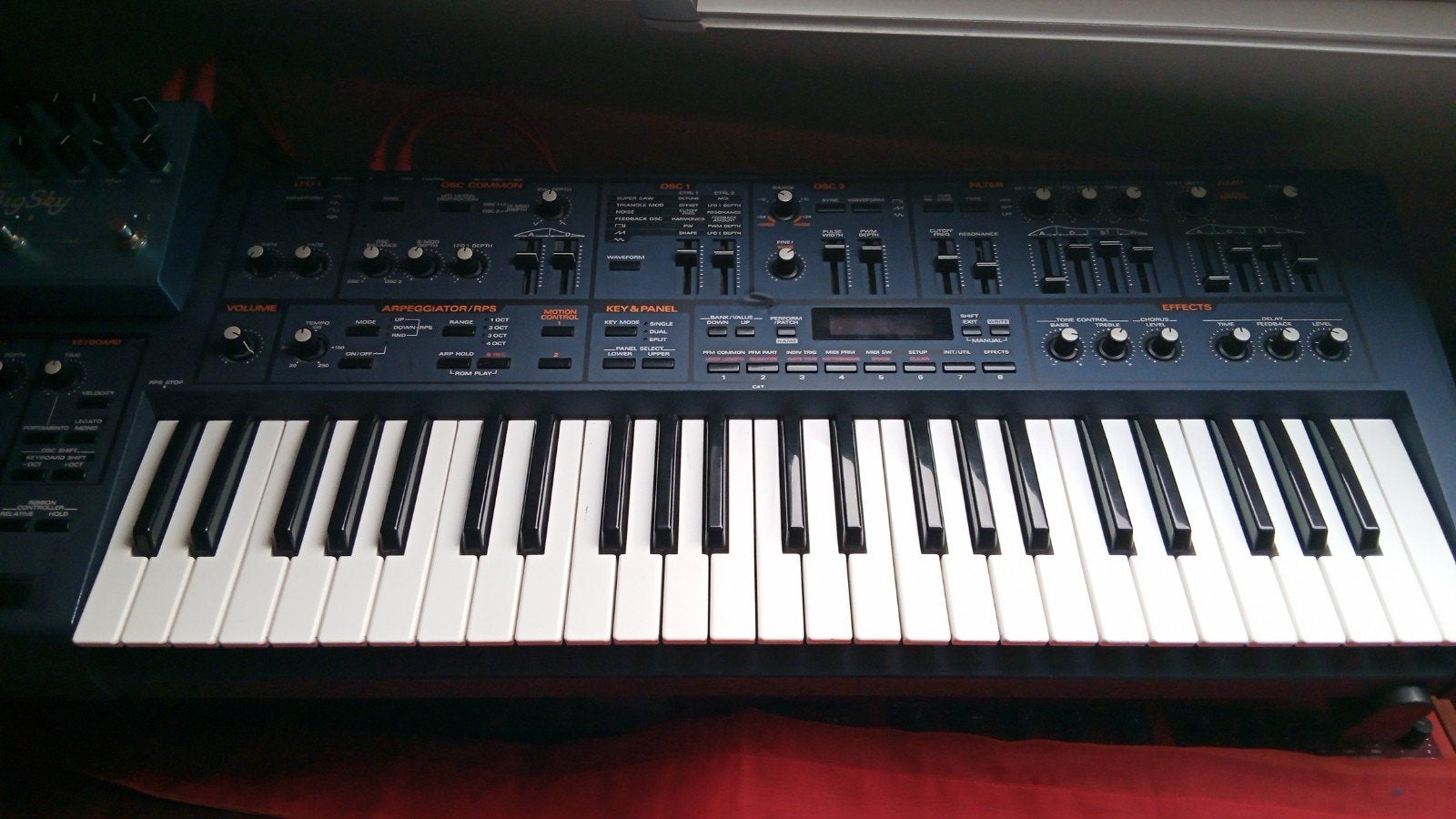 Diverse synths uit rookvrije studio - stopzetting, Muziek en Instrumenten, Ophalen, Overige merken