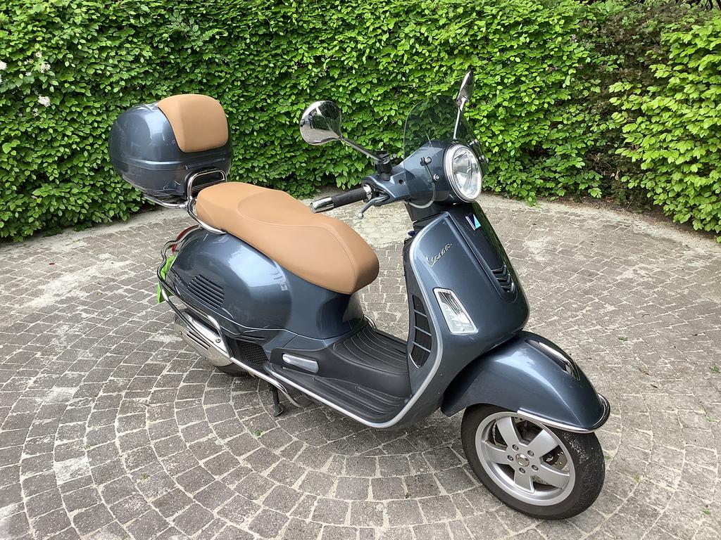 Vespa Gts 125, Scooter, Occasion, 125 cm³, Particulier