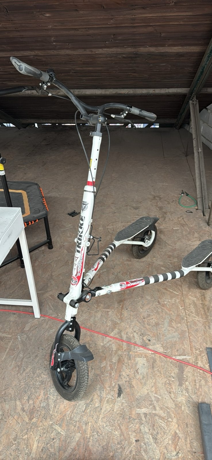 Trotinette tricycle, Enlèvement, Comme neuf
