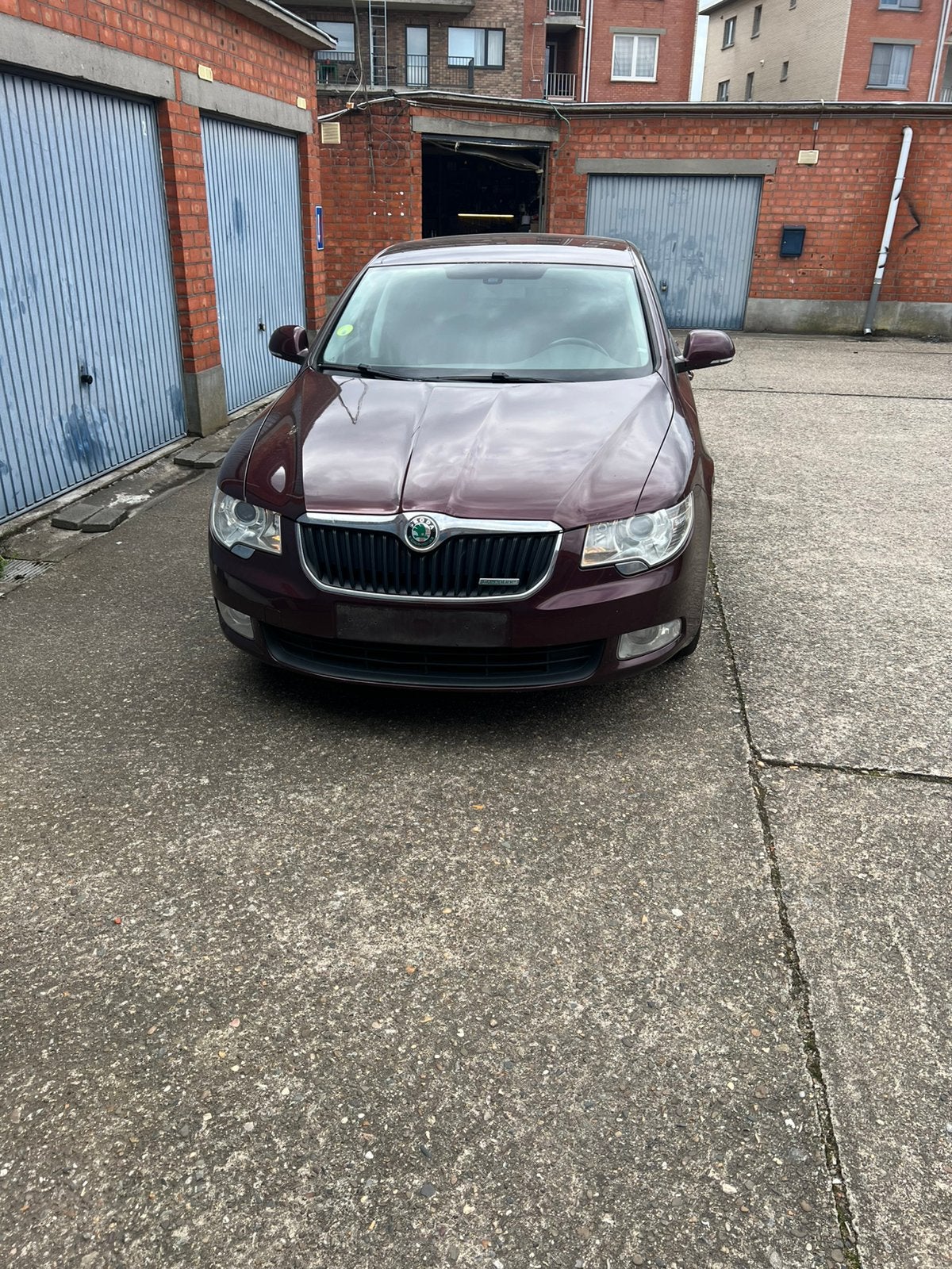 Skoda superB 1.6 tdi 2013 bj, Auto's, Zwart, Overige kleuren, Particulier, Superb