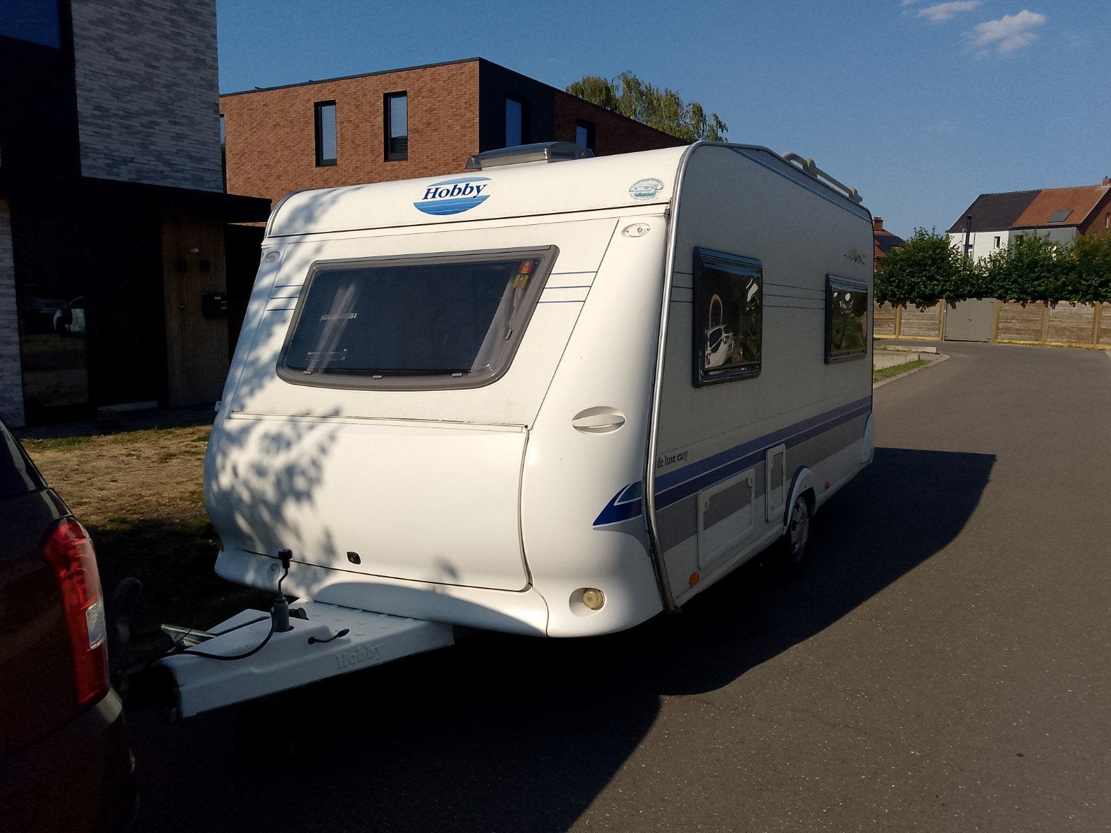 Hobby De Luxe Easy 2003 te koop!, Jusqu'à 4, Lit Queen size, Hobby, 5 à 6 mètres