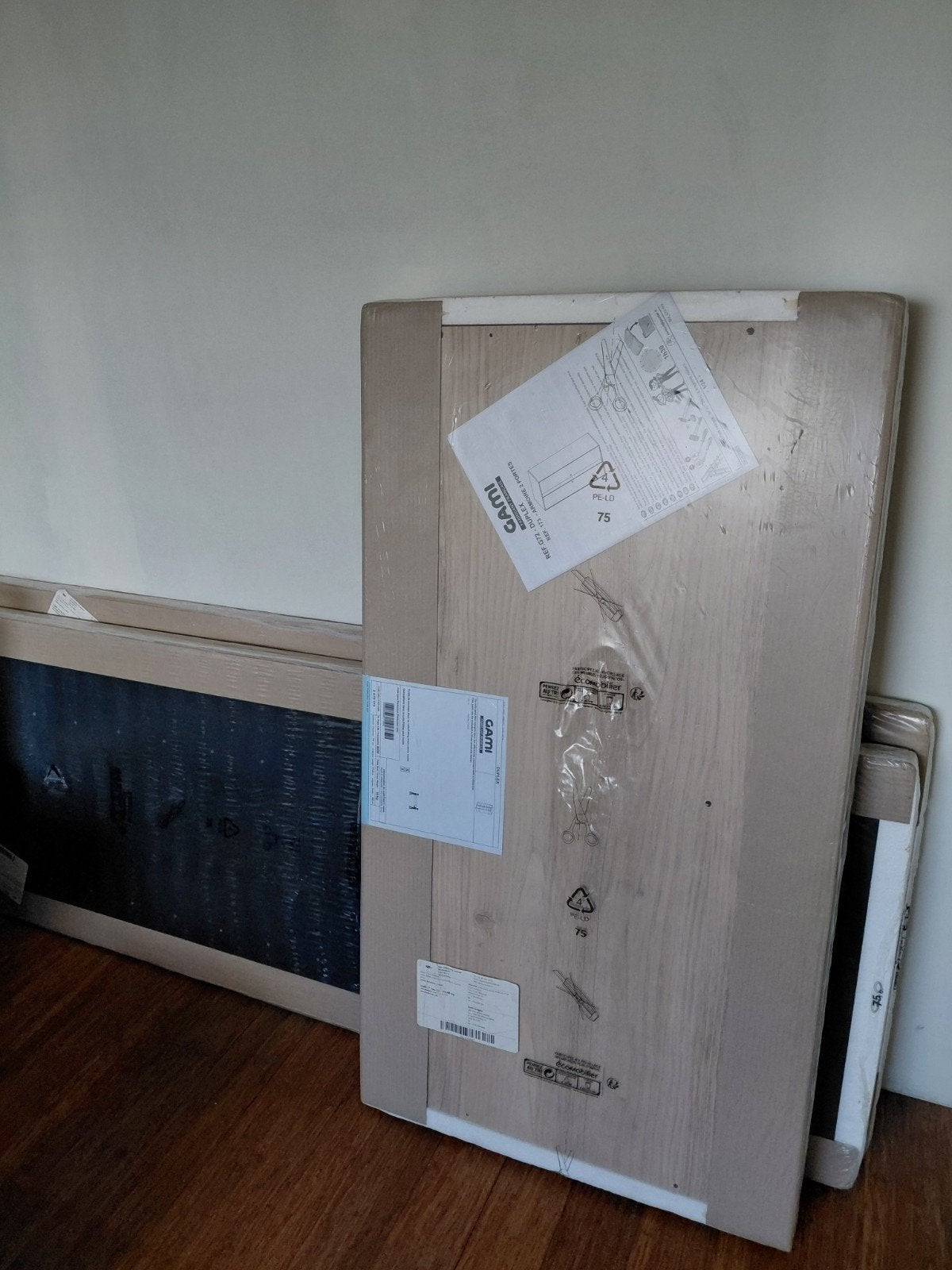Kast, Huis en Inrichting, Ophalen, Met deur(en), 100 tot 150 cm, Nieuw